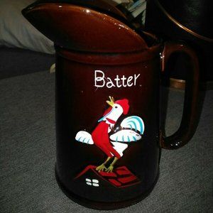 VINTAGE BATTER PITCHER